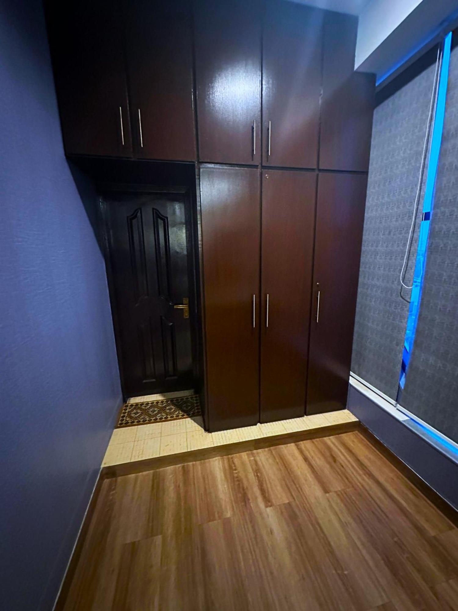Luxury Apartment In Dha Phase 8, Near Allama Iqbal International Airport Лахор Екстер'єр фото